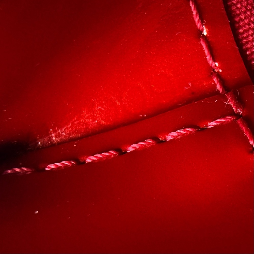 Louis Vuitton Wilshire Vernis PM Bag - Picture 11 of 13